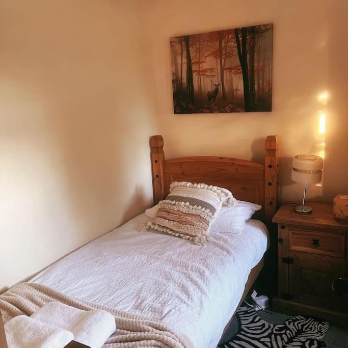 Floss Cottage Matson Bagian luar foto